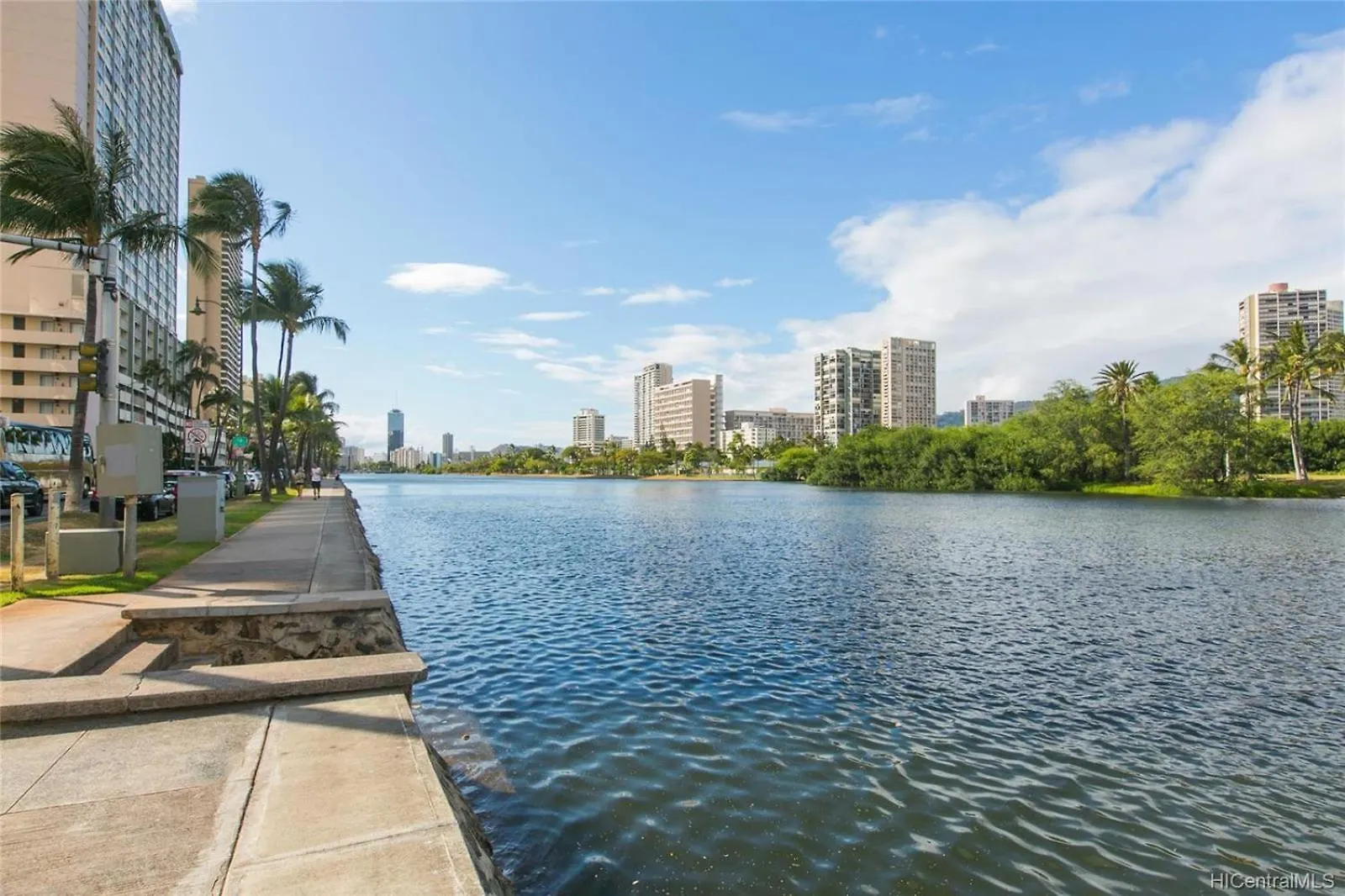 Waikiki 2 Bedrooms, 1 Bath, Free Parking, Sleep 6 Honolulu 0*,  United States