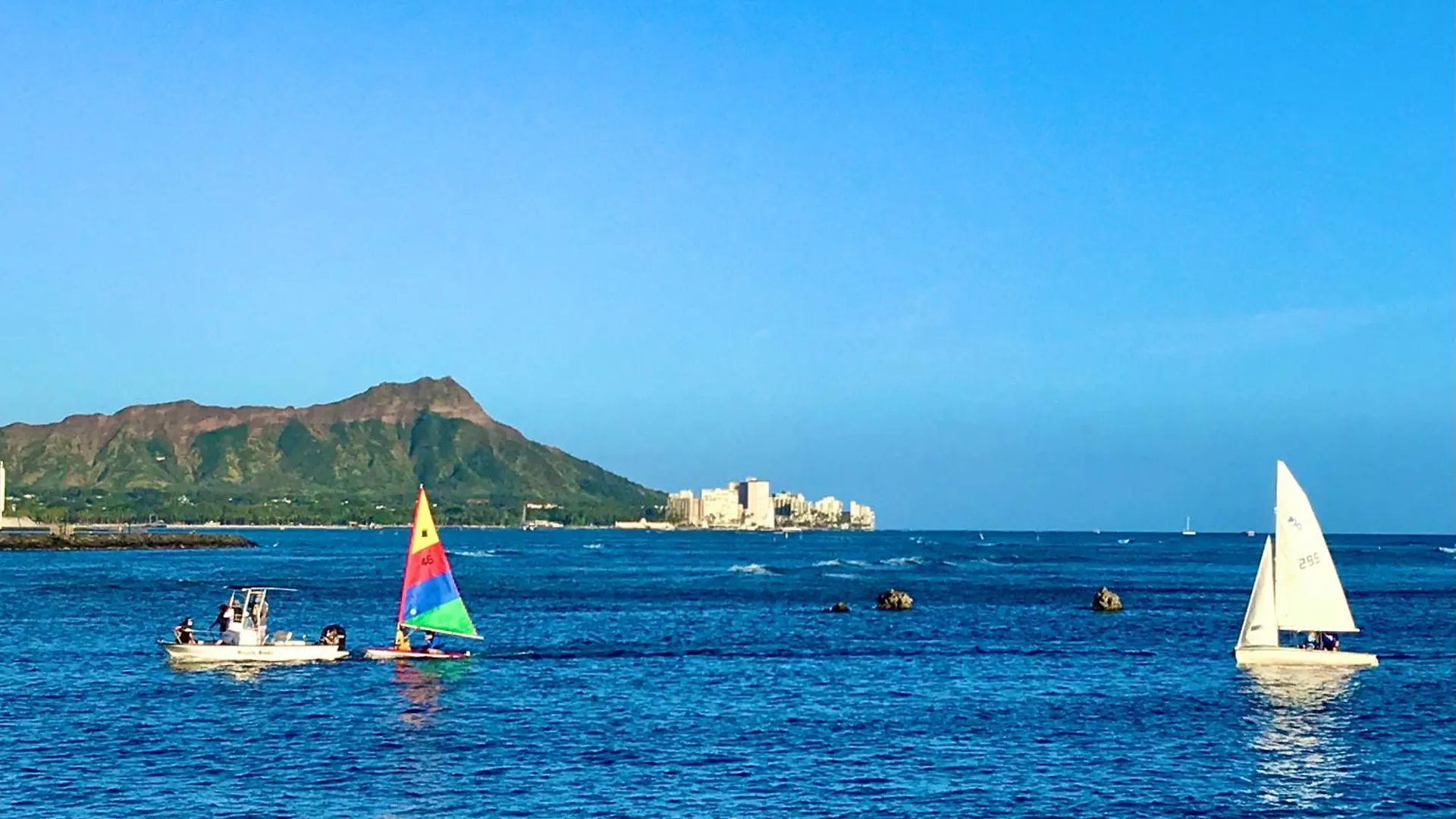 Apartment Waikiki 2 Bedrooms, 1 Bath, Free Parking, Sleep 6 Honolulu